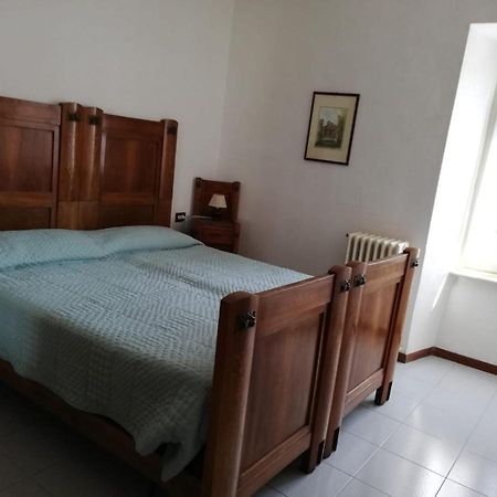 Residenza Santa Valeria Hotel Caglio Ngoại thất bức ảnh