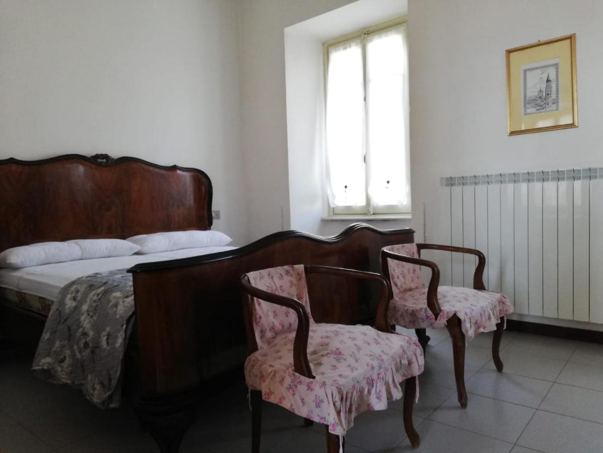 Residenza Santa Valeria Hotel Caglio Ngoại thất bức ảnh