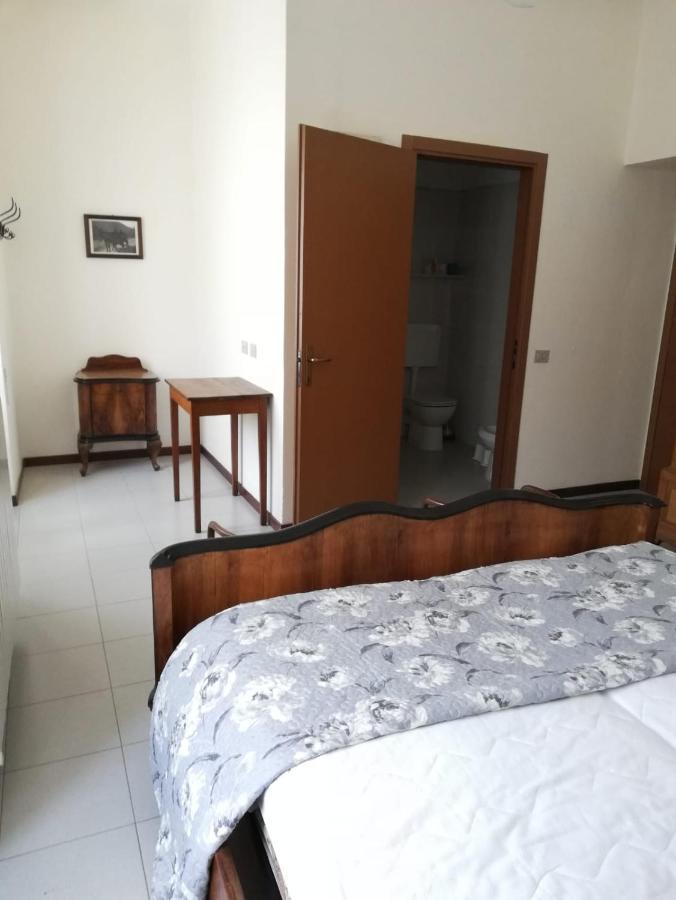 Residenza Santa Valeria Hotel Caglio Ngoại thất bức ảnh