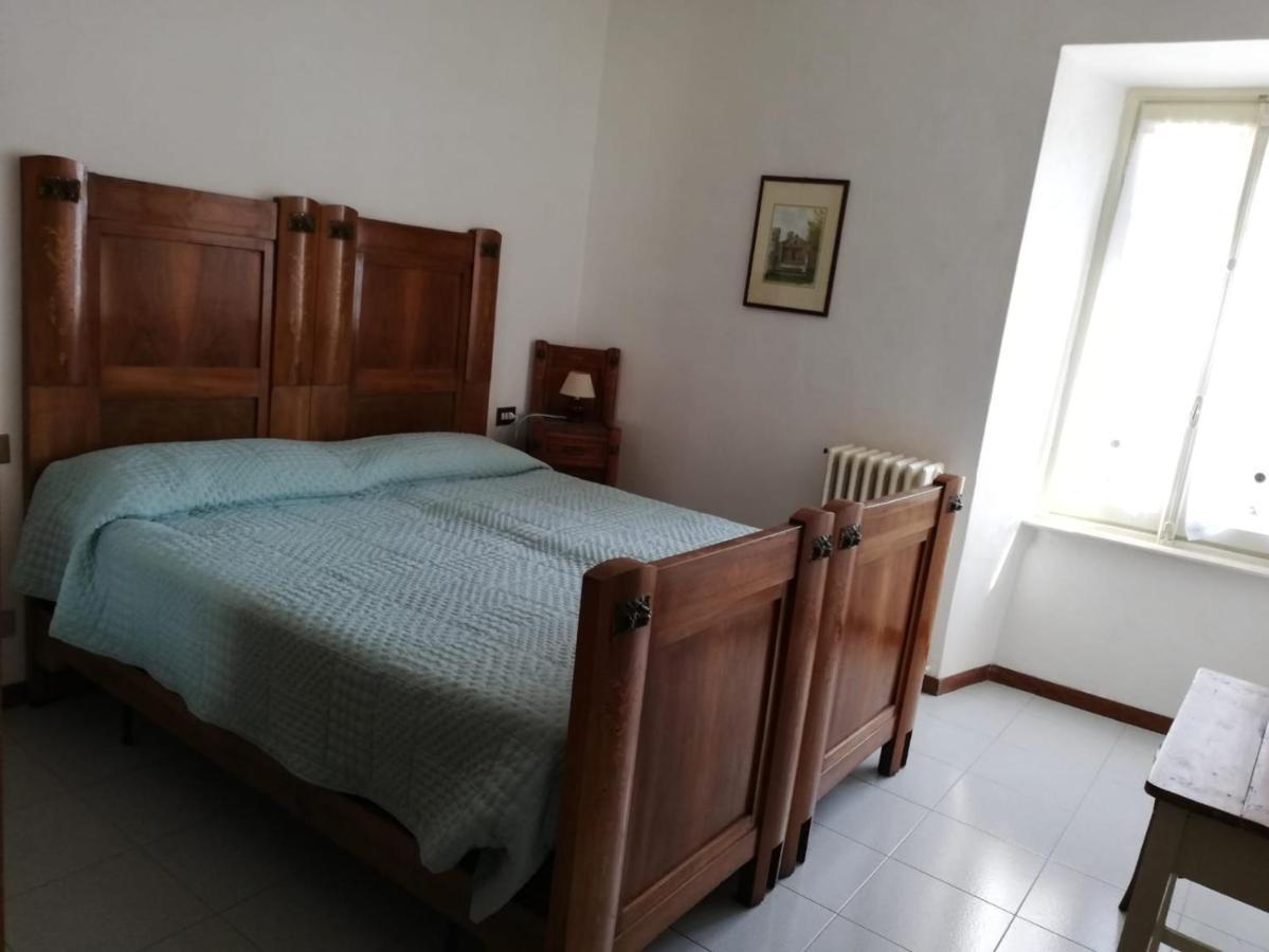 Residenza Santa Valeria Hotel Caglio Ngoại thất bức ảnh