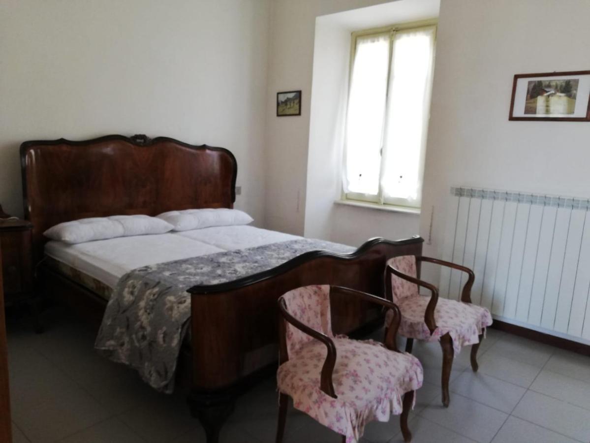 Residenza Santa Valeria Hotel Caglio Ngoại thất bức ảnh