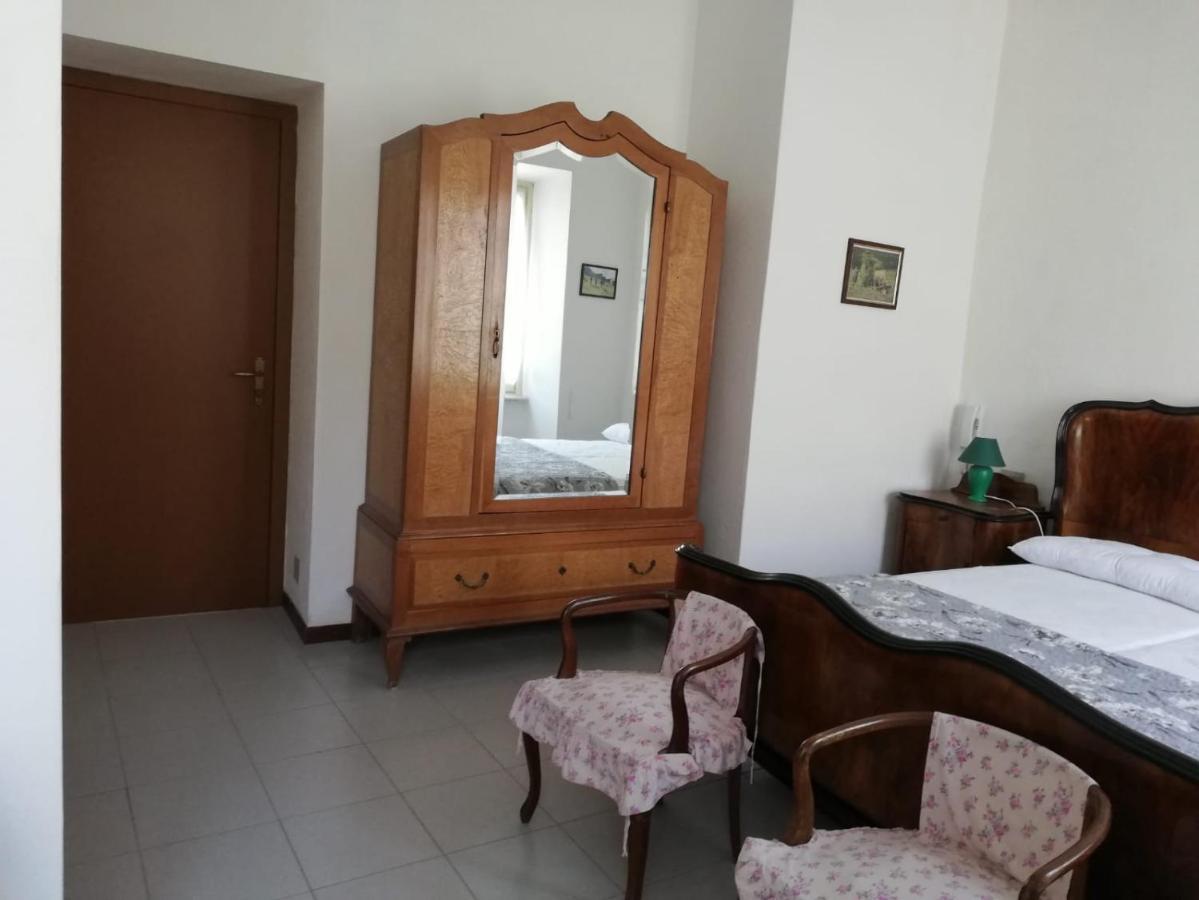 Residenza Santa Valeria Hotel Caglio Ngoại thất bức ảnh