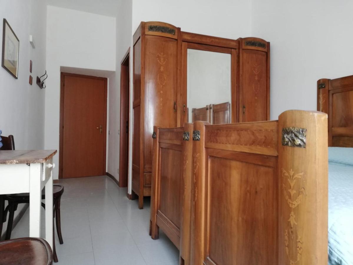 Residenza Santa Valeria Hotel Caglio Ngoại thất bức ảnh